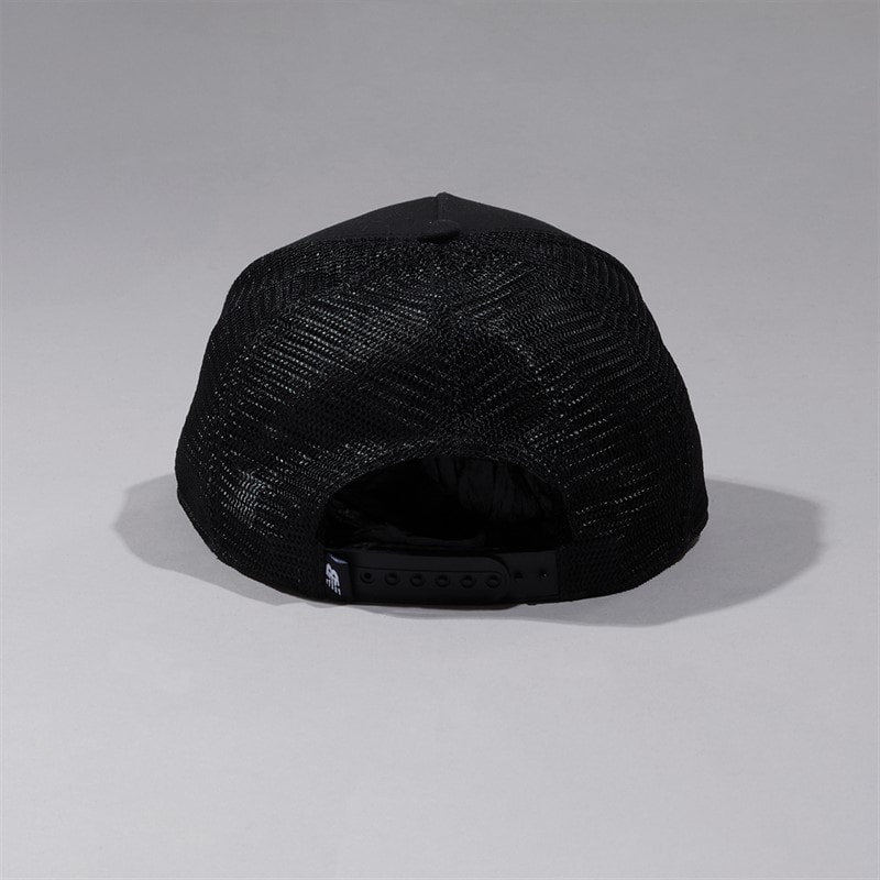 New Balance Essentials Trucker Cap Black/Black - Image 2