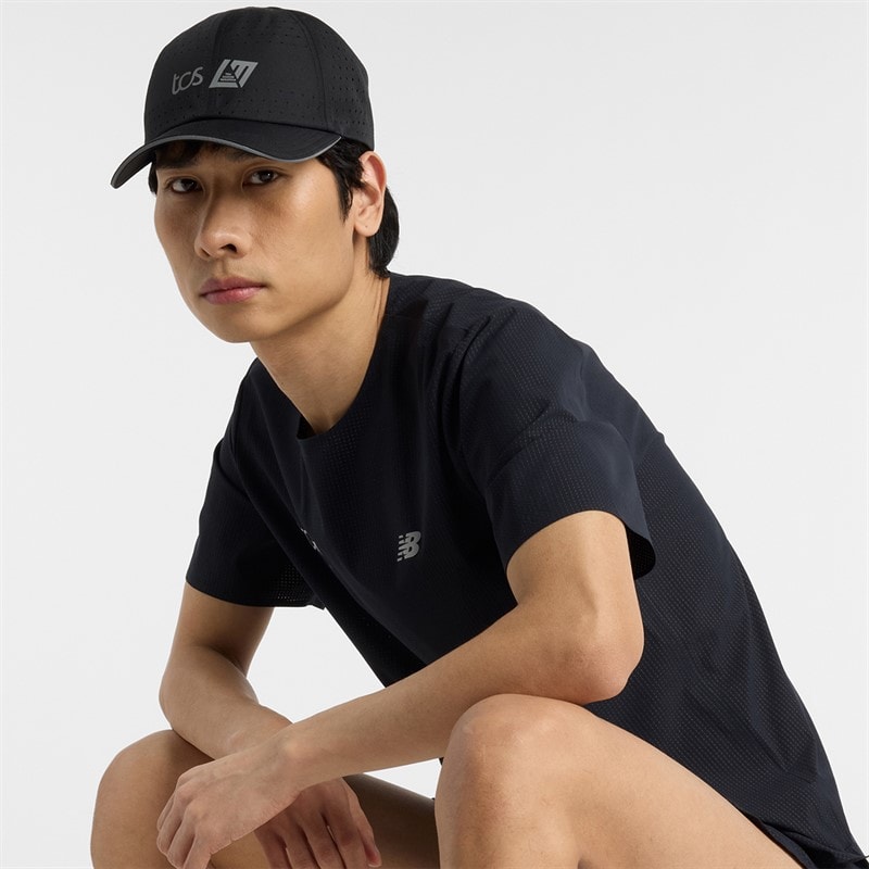 New Balance Mens London Edition Race Day Ultra Light Running T-Shirt Black - Image 5