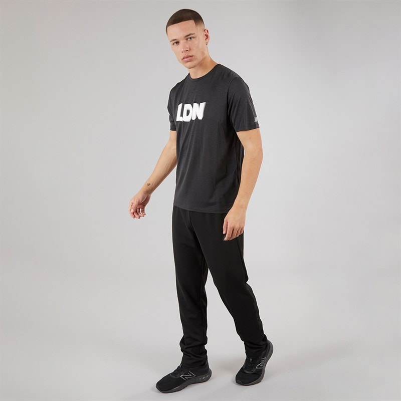 New Balance Mens London Edition Athletics Running T-Shirt Black - Image 4