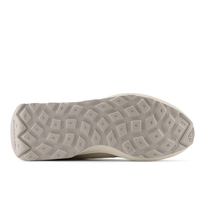 New Balance 370 Trainers Sea Salt/Bisque - Image 2