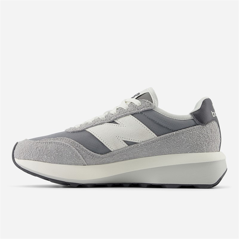 New Balance 370 Trainers Concrete/Sea Salt - Image 5