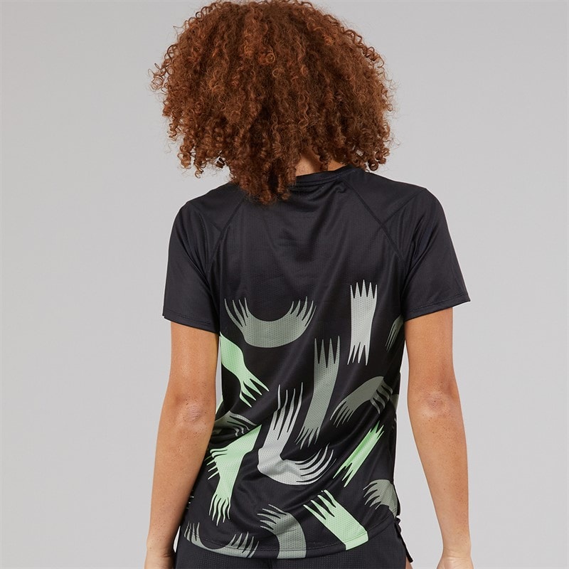 New Balance Womens London Edition Printed NB Athletics Running Top Black/Multi - Image 2