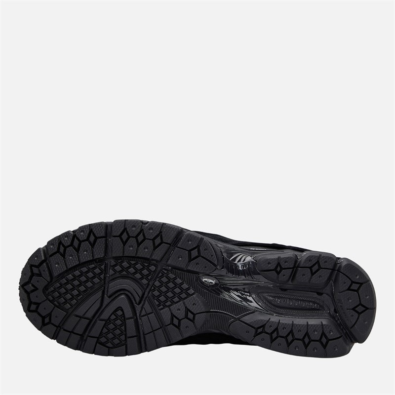 New Balance 2002DX Protection Pack Gore-Tex Trainers Black/Black Metallic - Image 2