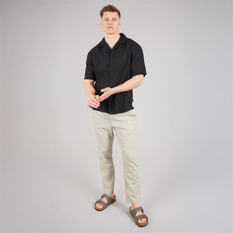 NICCE Mens Lichi Linen Revere Short Sleeve Shirt Black - Image 3