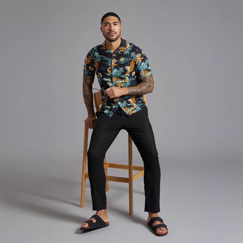 French Connection Mens Short Sleeve Tiger Bamboo Viscose Shirt Black - Image 4