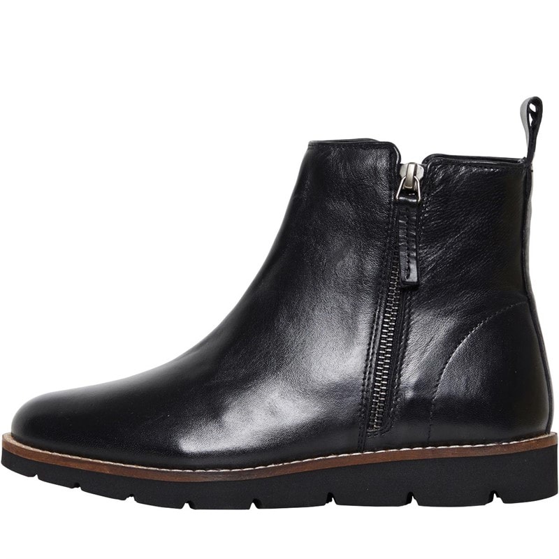Onfire Womens Leather Wedge Boot Black