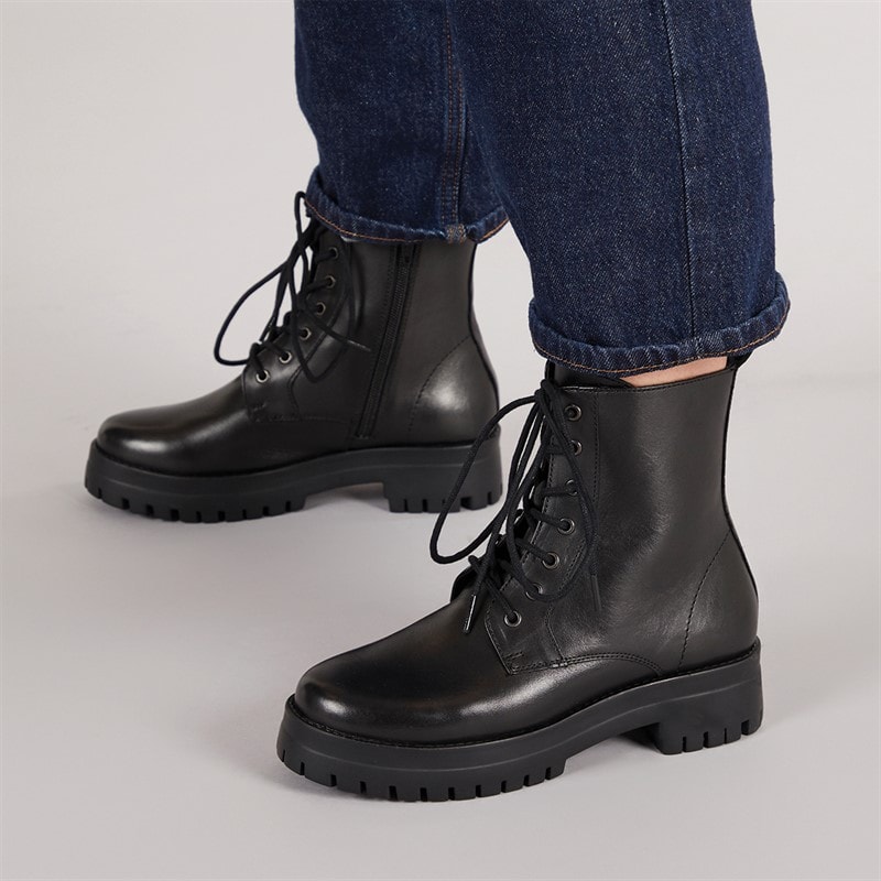 Onfire Womens Chunky Leather Lace Up Boots Black - Image 5