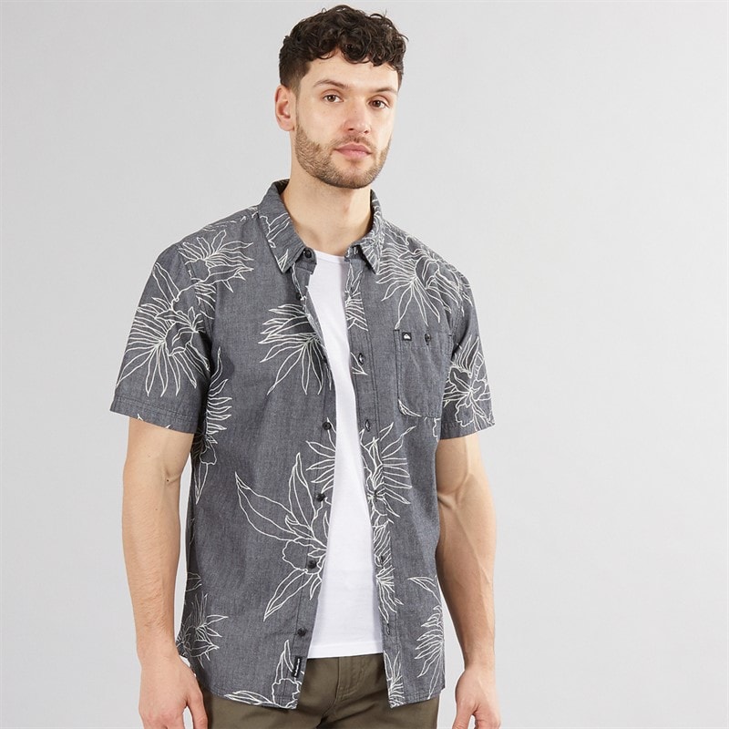 Quiksilver Mens Garanhill Short Sleeve Shirt Kvj6 Black - Image 1