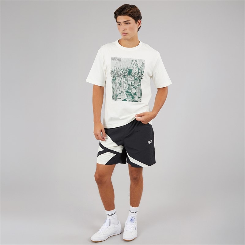 Reebok Mens Classics Vector 7 Inch Woven Shorts Black/Chalk - Image 4