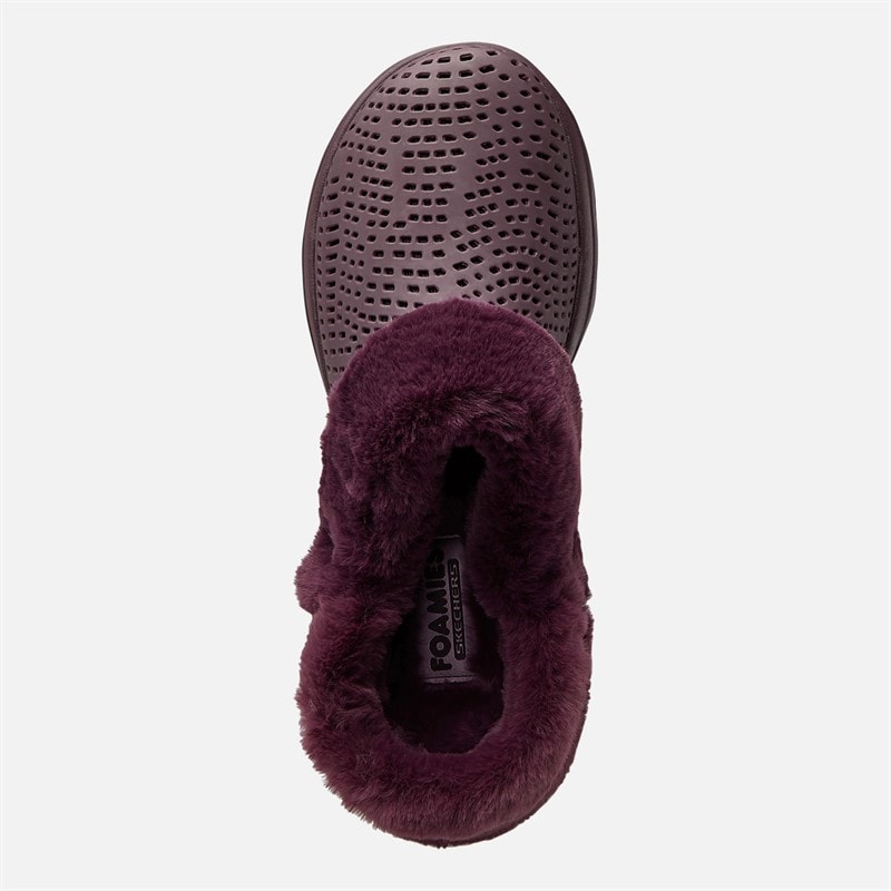 SKECHERS Womens Go Walk 5 Cozy Embrace Slippers Burgundy - Image 4
