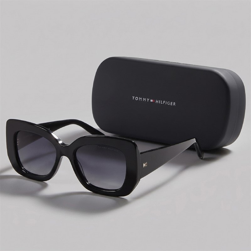 Tommy Hilfiger Womens Rectangular Sunglasses Black - Image 3