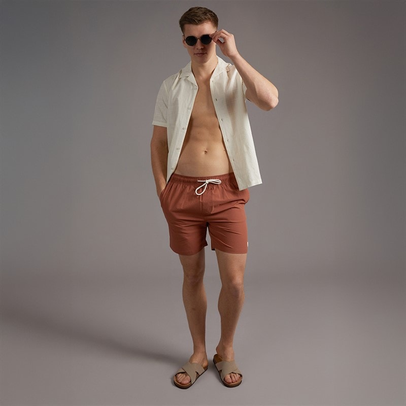 Tokyo Laundry Mens Byers Seersucker Swim Shorts Brown - Image 4