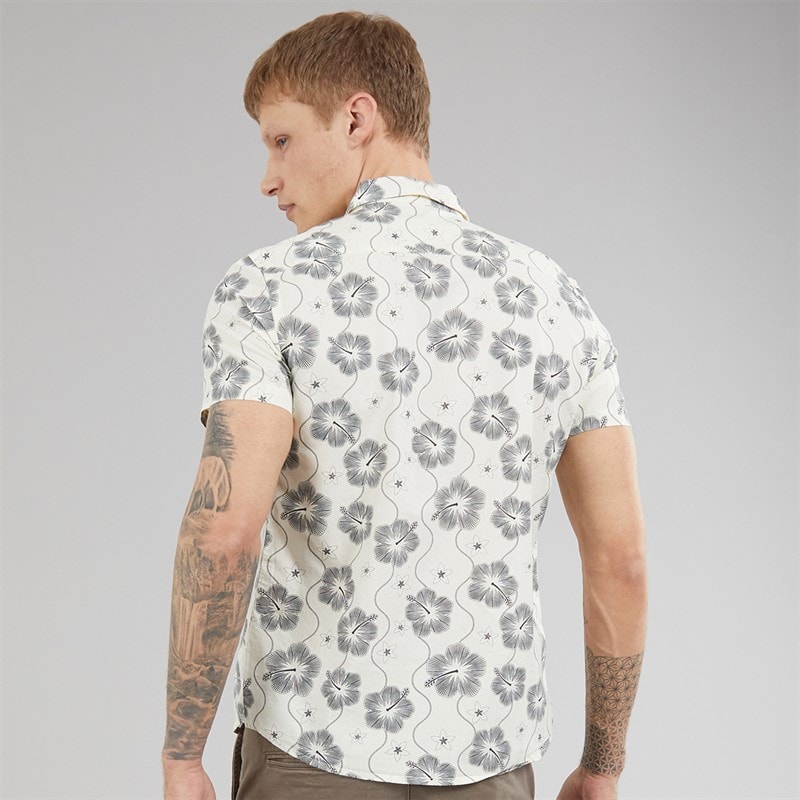 Tokyo Laundry Mens Pua Kala AOP Short Sleeve Shirt Cream - Image 2