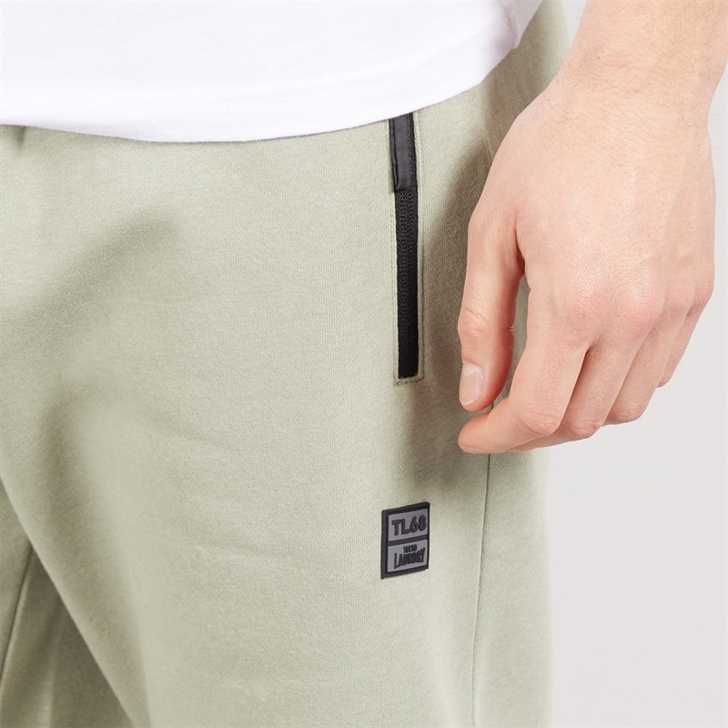 Tokyo Laundry Mens Tarou Fleece Shorts Seagrass Green - Image 3