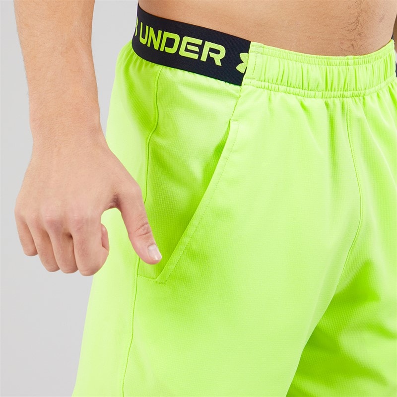 Under Armour Mens UA Vanish Woven 6 Inch Shorts Lumos Lime/Ultimate Black - Image 5
