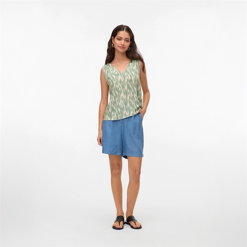Vero Moda Womens Fleur Bermuda Shorts Medium Blue Denim - Image 4