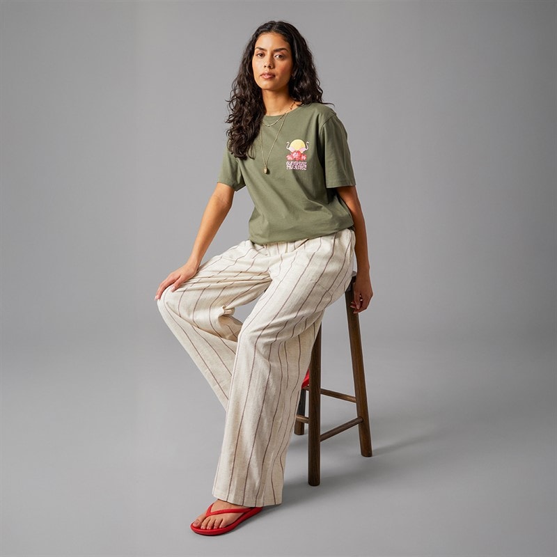 Weekend Vibes Womens Manus T-Shirt Thyme Green - Image 4