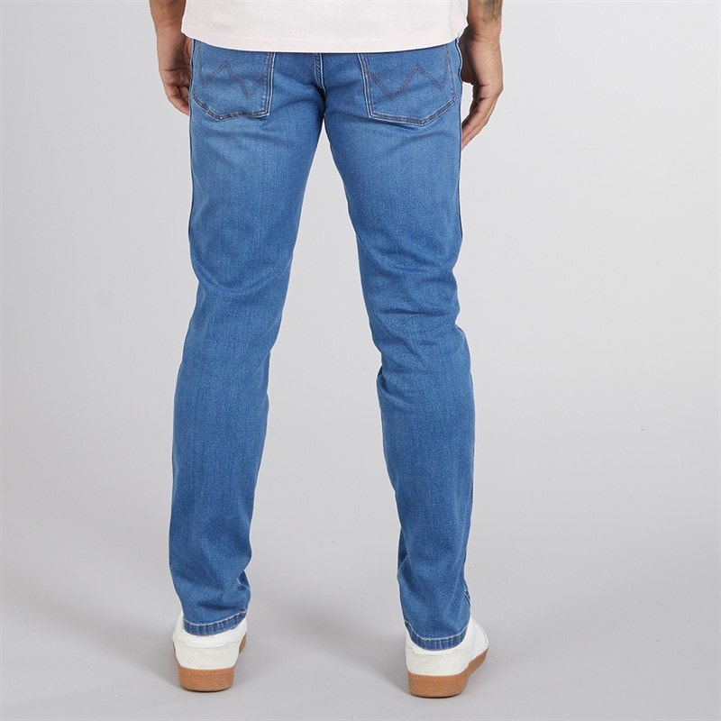 Wrangler Mens River Regular Tapered Jeans Light Visual - Image 2