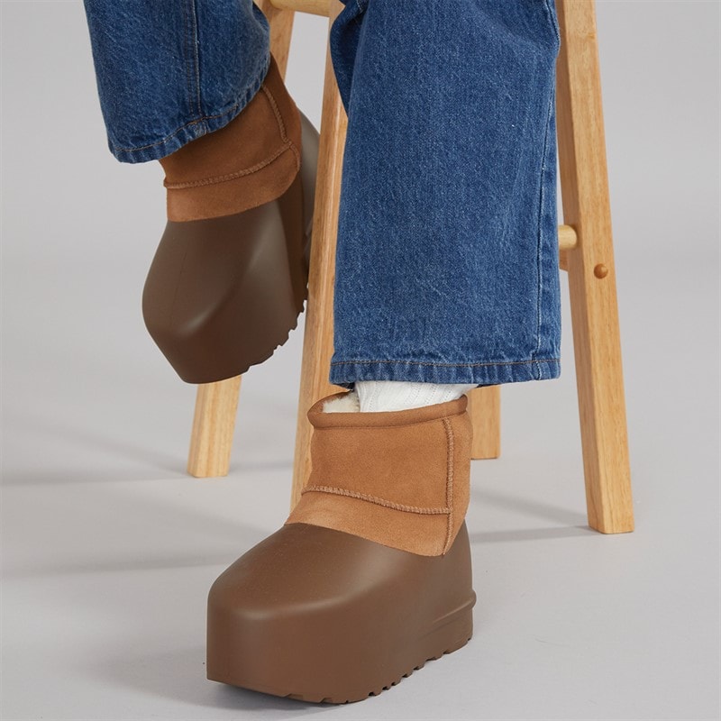 UGG® Womens Classic Mini Pumped Molded Boots Chestnut - Image 5