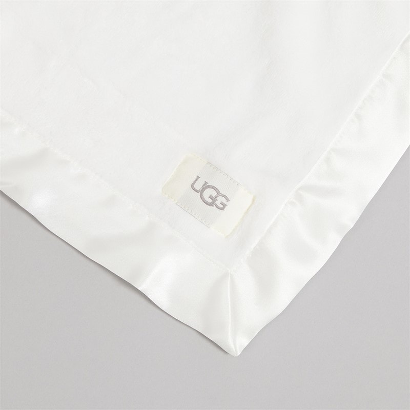 UGG® Infant Bixbie And Lovey Bootie And Blanket Gift Set Vanilla - Image 3