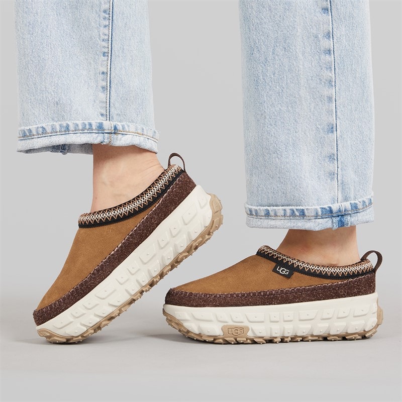 UGG® Womens Venture Daze Shoes Chestnut Ceramic - Image 5