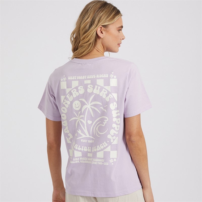 Lagooners Womens Wave Rider T-Shirt Lilac - Image 3