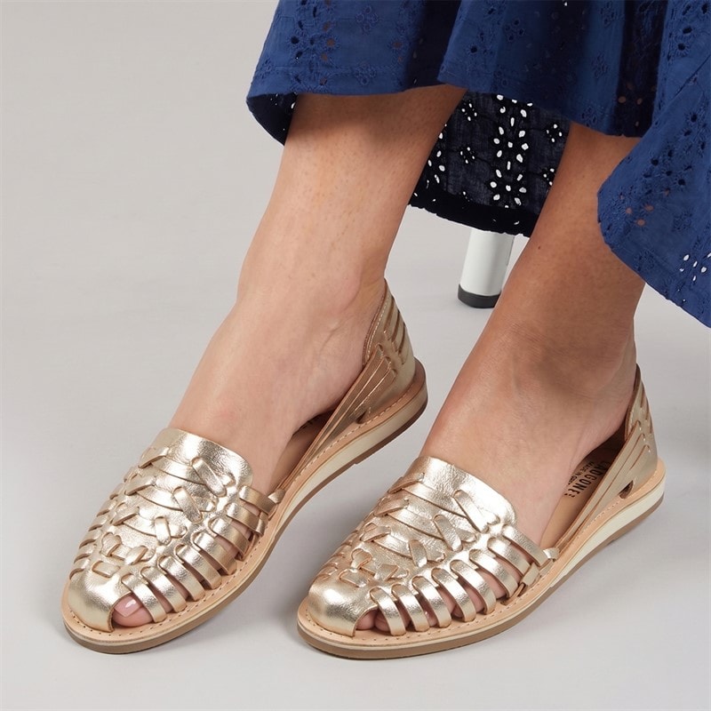Lagooners Womens Amelia Sandals Gold