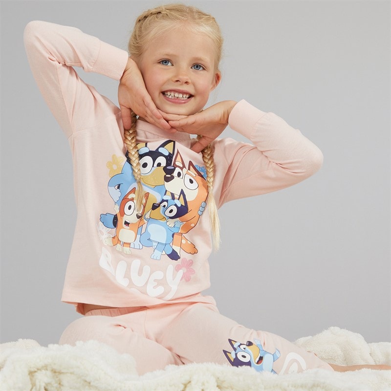 Bluey Girls Pyjama Set Pink - Image 4