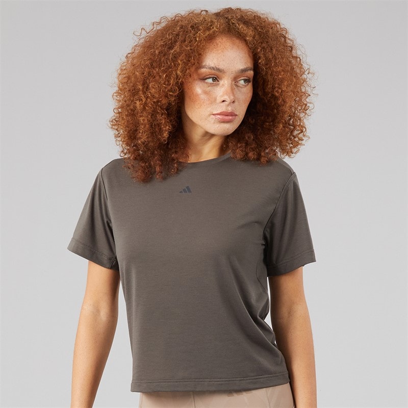 adidas Womens Primelift Back Cutout 3-Stripes T-Shirt Shadow Olive