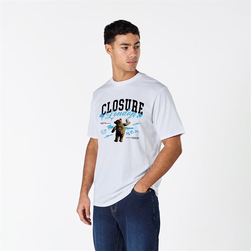 Closure London Mens Closure Spray Paint Teddy T-Shirt White