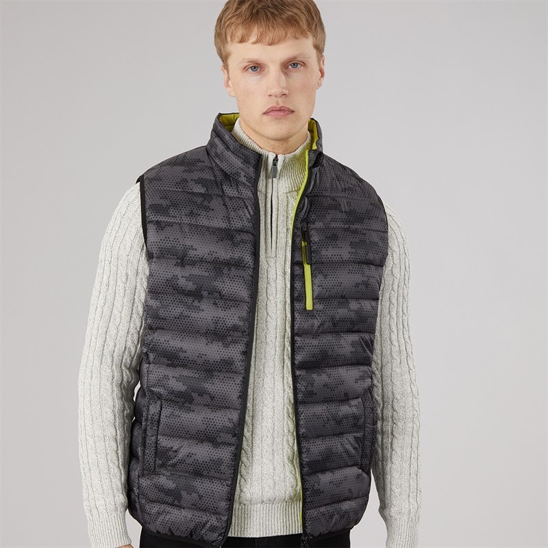 Crosshatch Mens Camo Gattering Gilet Charcoal