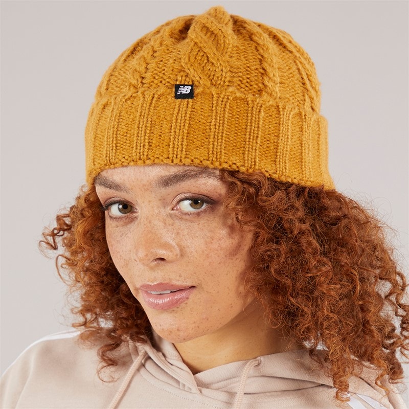 New Balance Womens Cable Knit Beanie Workwear