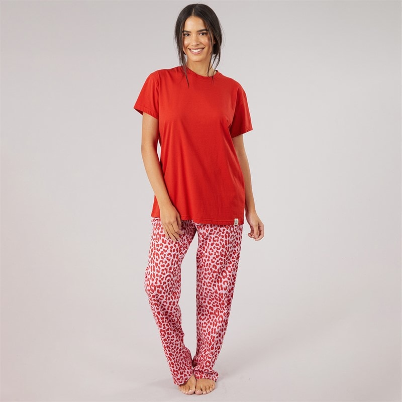 Lagooners Womens Alver T-Shirt And Trousers Pyjama Set Red/Leopard