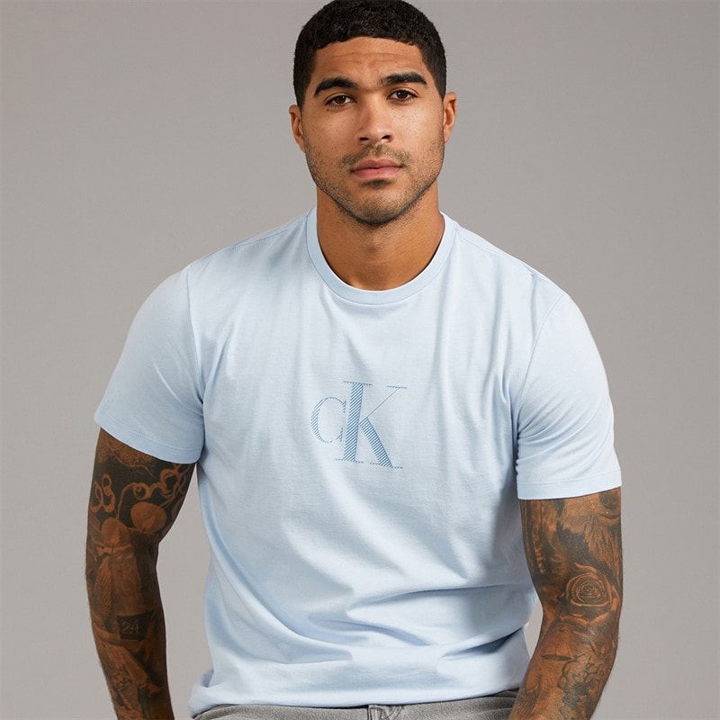Calvin Klein Mens Short Sleeve Distress Short Sleeve Mono Graphic T-Shirt Breezy Blue