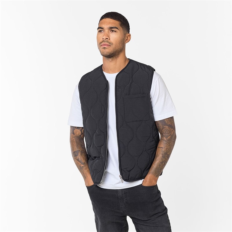 Closure London Mens Onion Quilted Gilet Black