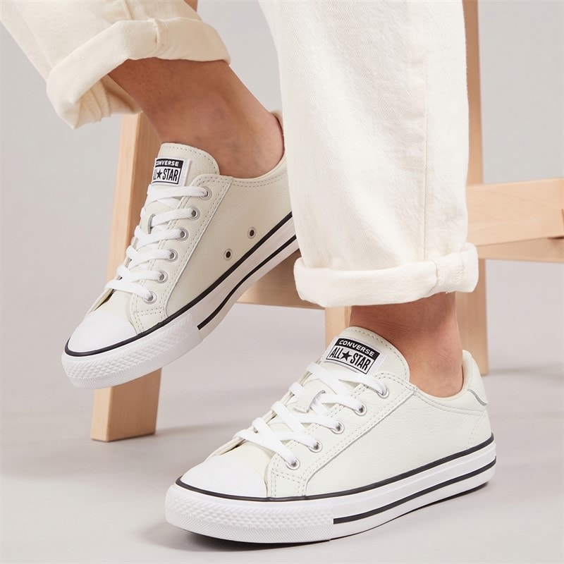 Converse Womens Chuck Taylor All Star Dainty Lucky Leather Trainers Egret/Black/White