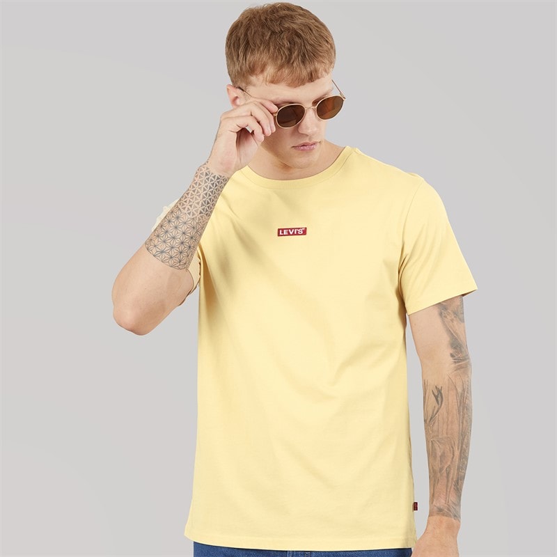 Levi's Mens Relaxed Baby Tab T-Shirt Soybean