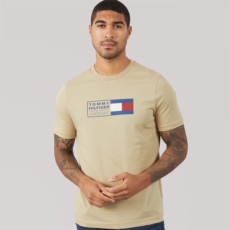 Tommy Hilfiger Mens Brand Love Text Box T-Shirt Sandalwood